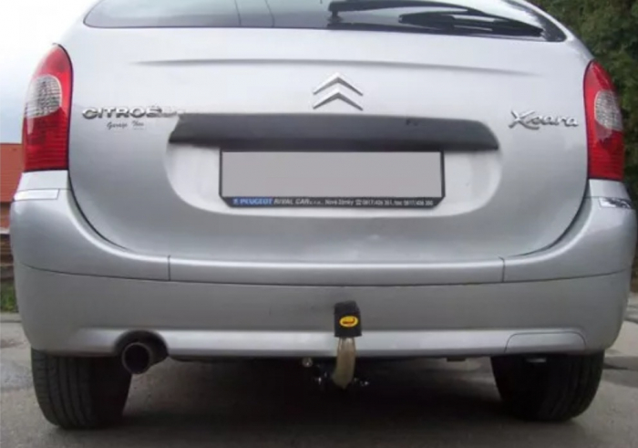 Carlig remorcare Citroen Xsara Picasso 1999 - 2007 demontabil automat cu maneta marca Autohak [2]