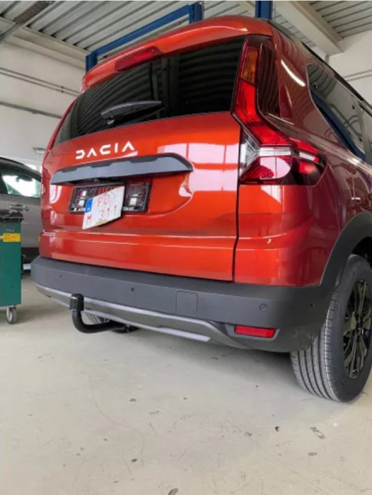 Carlig remorcare Dacia Jogger dupa 2021 marca Autohak [6]