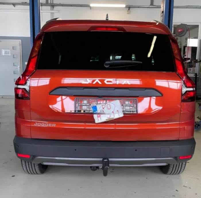 Carlig remorcare Dacia Jogger dupa 2021 marca Autohak [2]