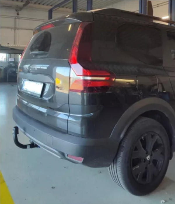 Carlig remorcare Dacia Jogger dupa 2022 vertical cu cheie marca Autohak [6]