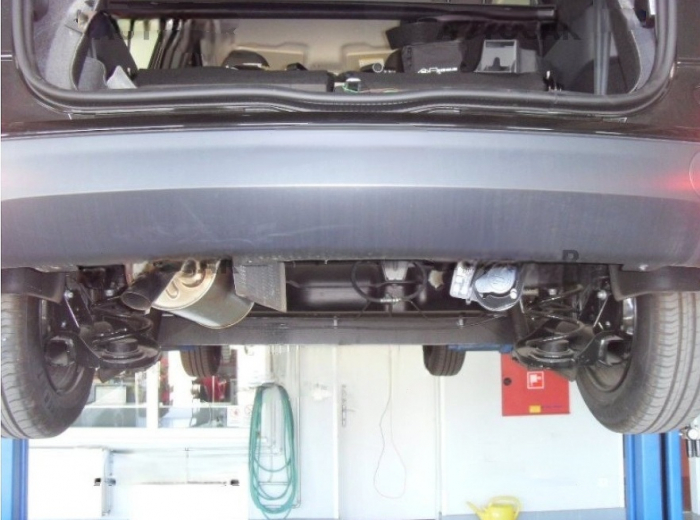 Carlig remorcare Dacia Lodgy dupa 2012 demontabil automat vertical marca Autohak [9]