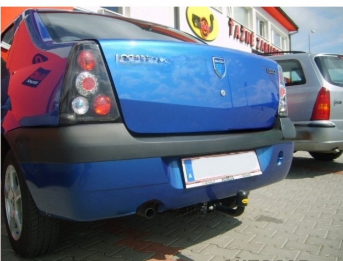 Carlig remorcare Dacia Logan dupa 2004 marca Autohak [3]