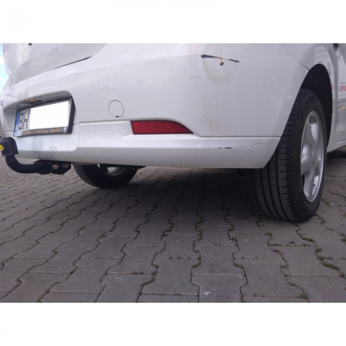 Carlig remorcare Dacia Logan dupa 2013 marca Autohak [2]