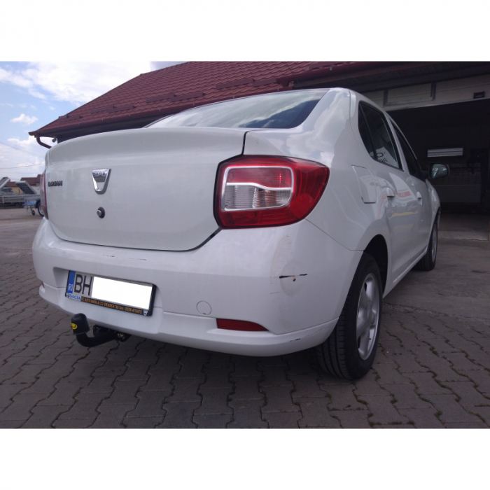 Carlig remorcare Dacia Logan dupa 2013 marca Autohak [4]