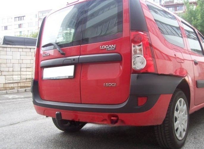 Carlig remorcare Dacia MCV dupa 2007 marca Autohak [7]