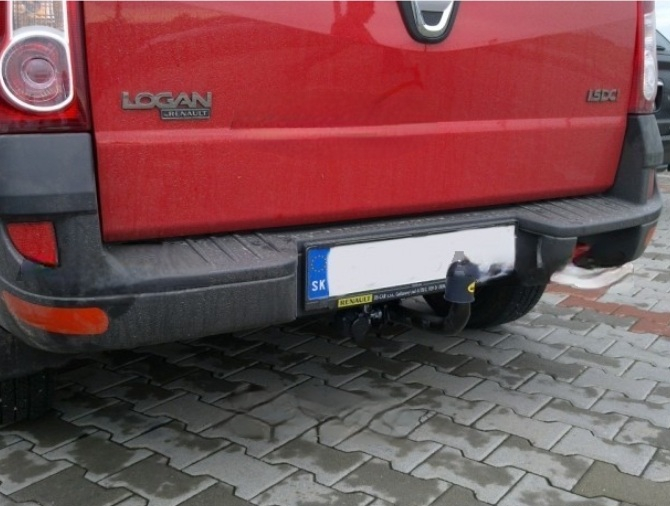 Carlig remorcare Dacia MCV dupa 2007 marca Autohak [2]