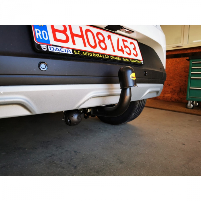 Carlig remorcare Dacia Sandero / Sandero Stepway dupa 2020 marca Autohak [3]
