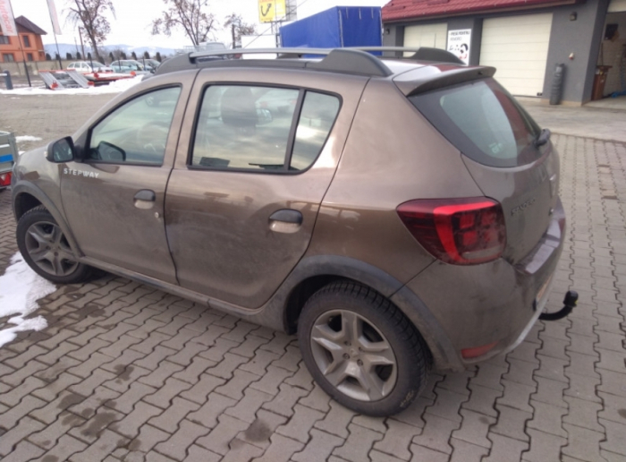 Carlig remorcare Dacia Sandero Stepway 2013 - 2020 marca Autohak [4]