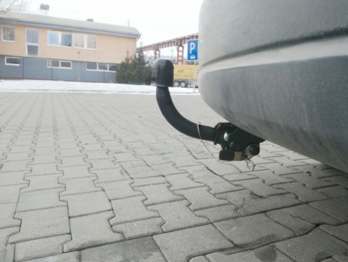 Carlig remorcare Dodge Caliber dupa 2006 demontabil automat cu maneta marca Autohak [5]