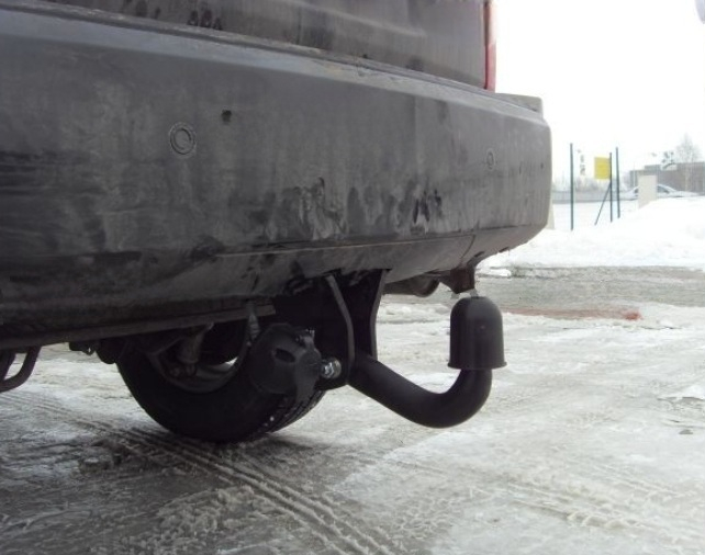 Carlig remorcare Dodge Nitro dupa 2007 marca Autohak [2]