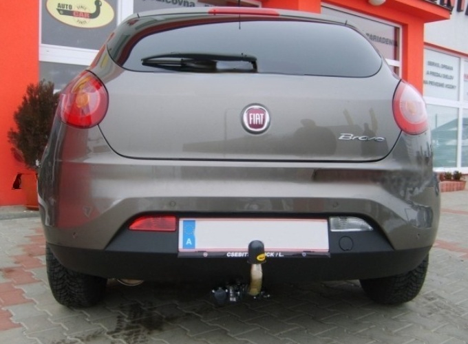 Carlig remorcare Fiat Bravo dupa 2007 demontabil automat cu maneta marca Autohak [2]