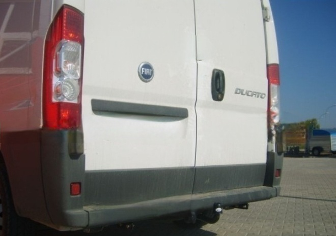 Carlig remorcare Fiat Ducato 3 duba L4 dupa 2006 marca Autohak [4]