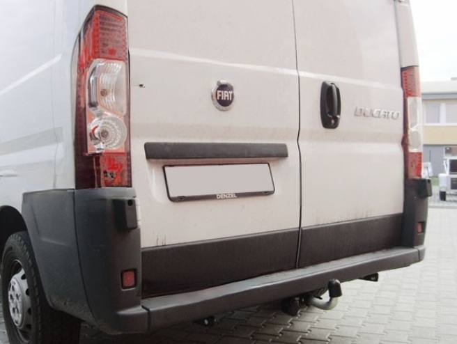 Carlig remorcare Fiat Ducato duba L1, L2, L3 dupa 2006 demontabil automat cu maneta marca Autohak [7]