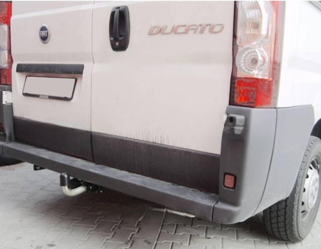 Carlig remorcare Fiat Ducato duba L1, L2, L3 dupa 2006 demontabil automat cu maneta marca Autohak [6]