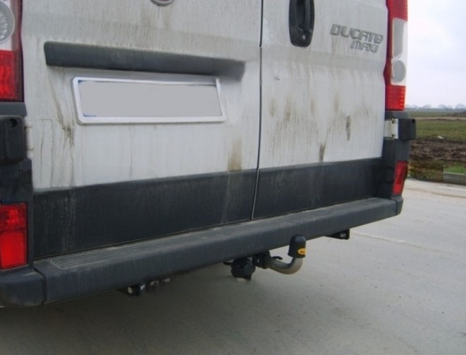 Carlig remorcare Fiat Ducato duba L4 dupa 2006 demontabil automat cu maneta marca Autohak [4]