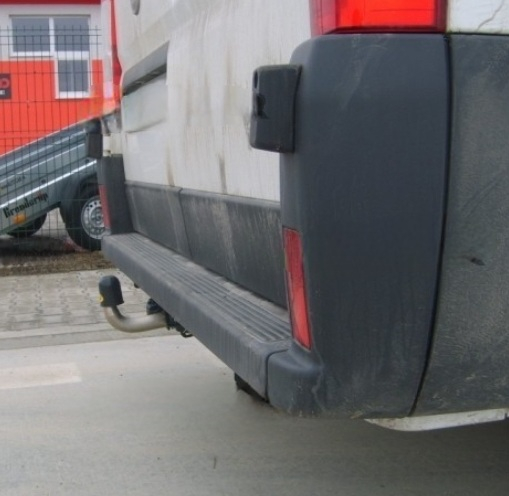 Carlig remorcare Fiat Ducato duba L4 dupa 2006 demontabil automat cu maneta marca Autohak [2]