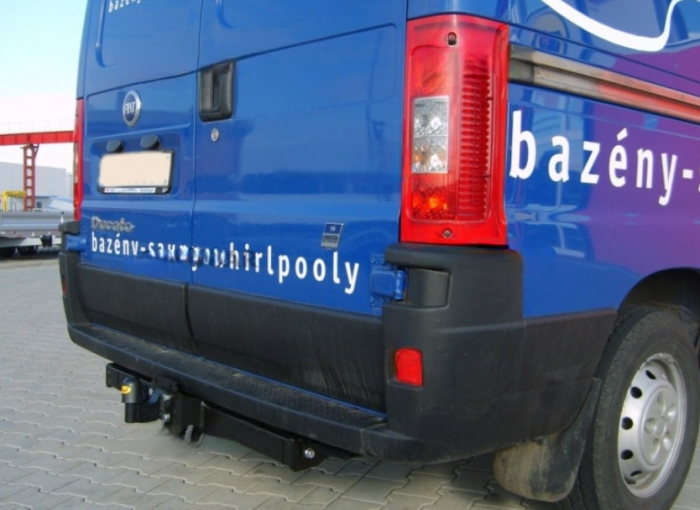 Carlig remorcare Fiat Ducato duba, platforma 1999 - 2006 marca Autohak [2]