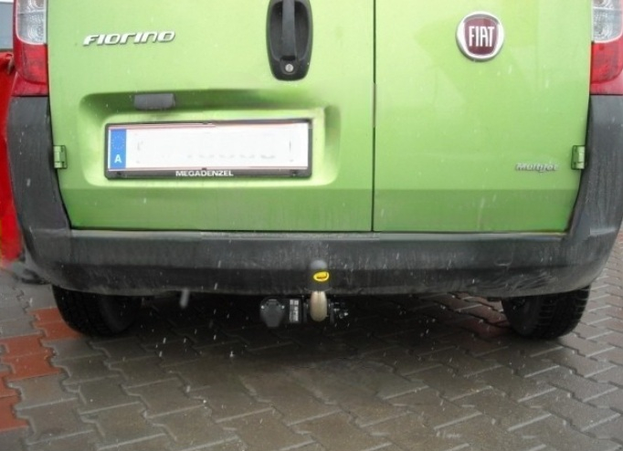 Carlig remorcare Fiat Fiorino dupa 2008 demontabil automat cu maneta marca Autohak [6]