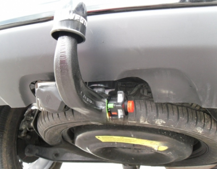 Carlig remorcare Fiat Freemont dupa 2011 demontabil automat vertical marca Westfalia [6]