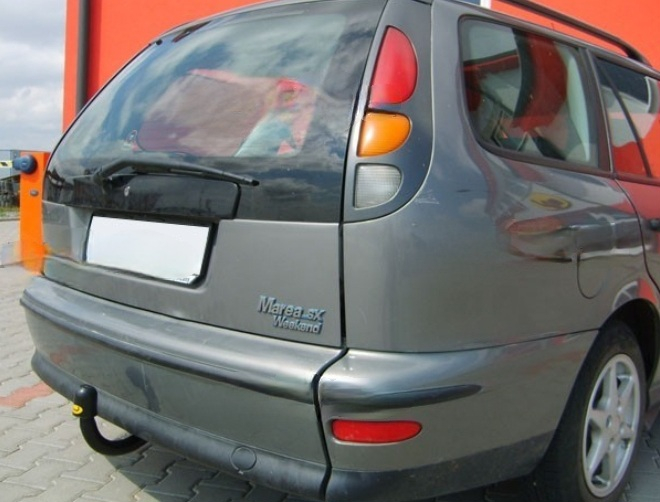 Carlig remorcare Fiat Marea Weekend 1996 - 2002 marca Autohak [4]