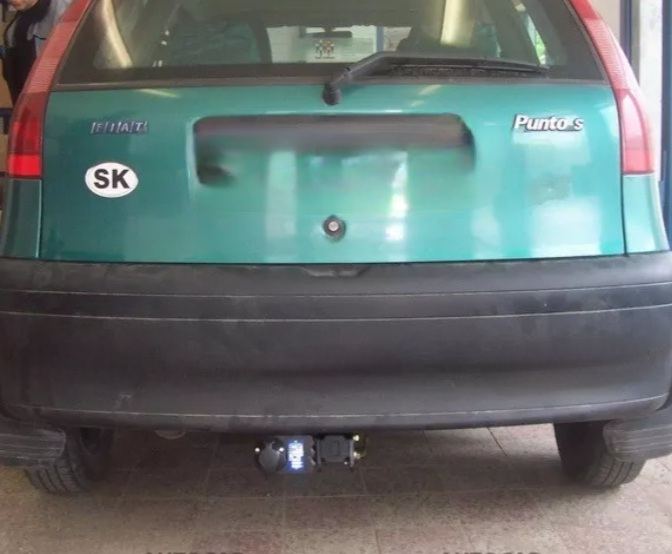 Carlig remorcare Fiat Punto 3/5 usi 1994 - 1999 demontabil automat cu maneta marca Autohak [3]