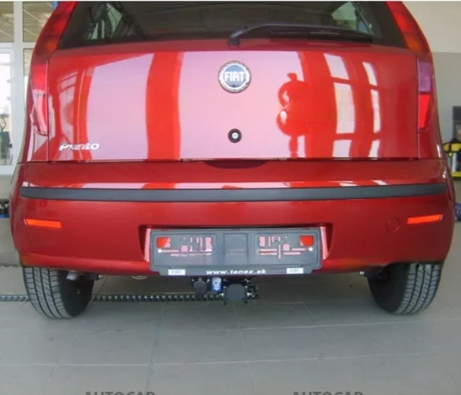 Carlig remorcare Fiat Punto 3/5 usi 1999 -2011 demontabil automat cu maneta marca Autohak [2]