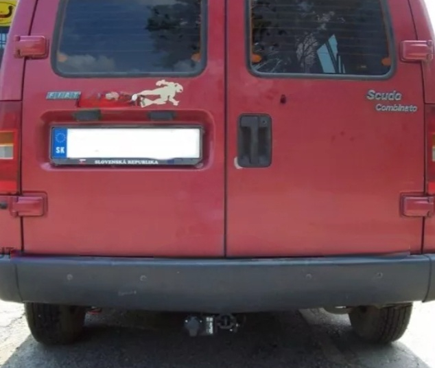 Carlig remorcare Fiat Scudo 1994 - 2006 demontabil automat cu maneta marca Autohak [7]