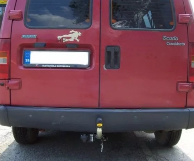 Carlig remorcare Fiat Scudo 1994 - 2006 demontabil automat cu maneta marca Autohak [5]