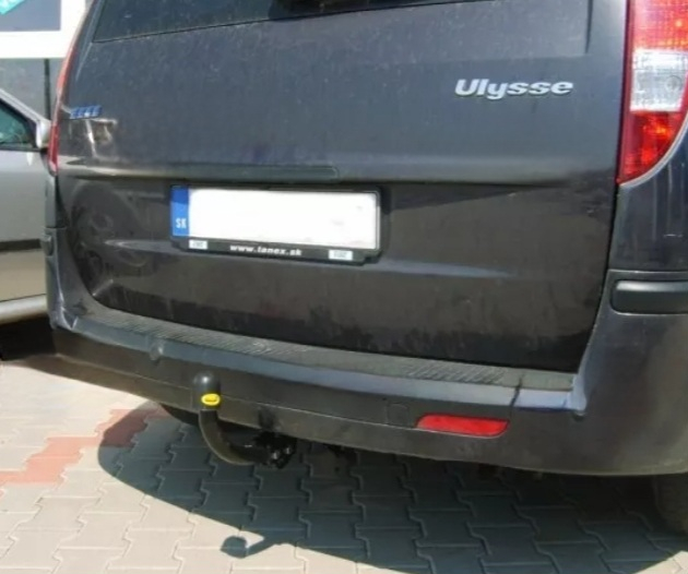 Carlig remorcare Fiat Ulysse 5 usi dupa 2002 marca Autohak [4]