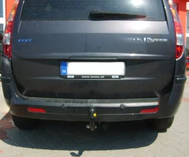 Carlig remorcare Fiat Ulysse 5 usi dupa 2002 marca Autohak [3]