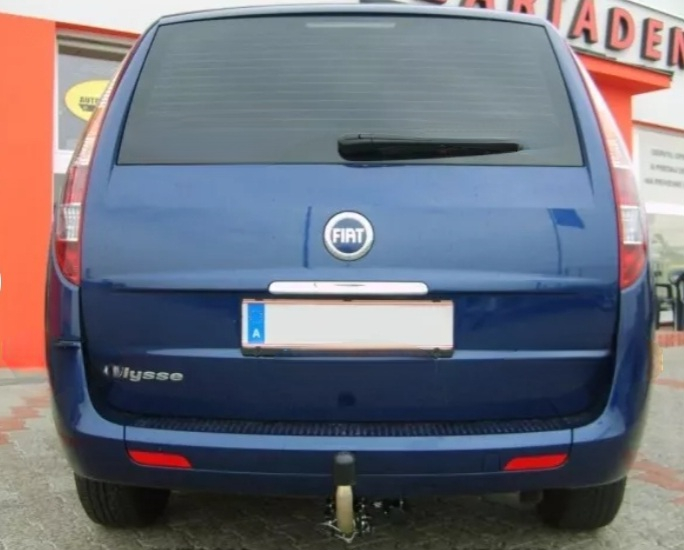 Carlig remorcare Fiat Ulysse dupa 2002 demontabil automat cu maneta marca Autohak [7]