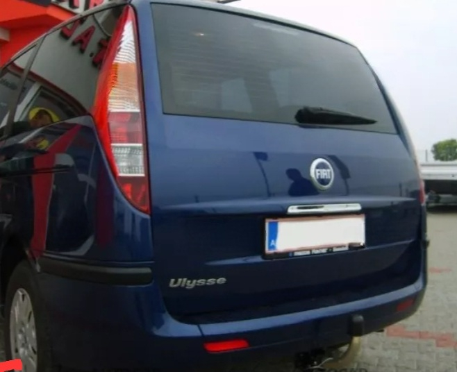 Carlig remorcare Fiat Ulysse dupa 2002 demontabil automat cu maneta marca Autohak [6]