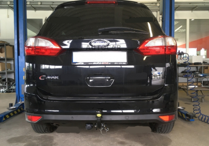 Carlig remorcare Ford C-Max dupa 2011 demontabil automat cu maneta marca Autohak [3]