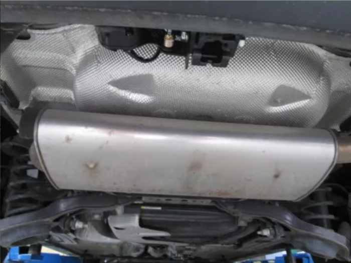 Carlig remorcare Ford C-Max dupa 2011 demontabil automat vertical marca Autohak [4]