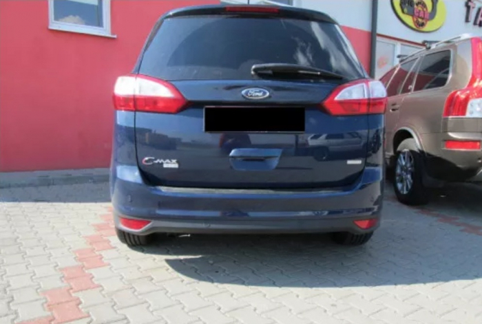Carlig remorcare Ford C-Max dupa 2011 demontabil automat vertical marca Autohak [9]