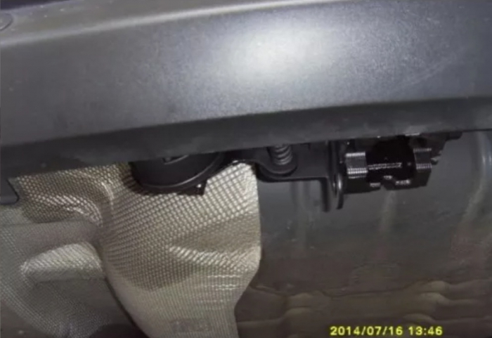 Carlig remorcare Ford C-Max dupa 2011 demontabil automat vertical marca Autohak [13]