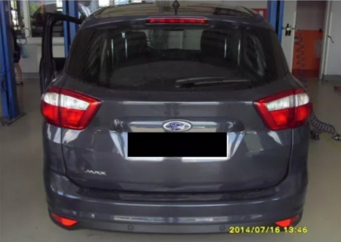 Carlig remorcare Ford C-Max dupa 2011 demontabil automat vertical marca Autohak [14]