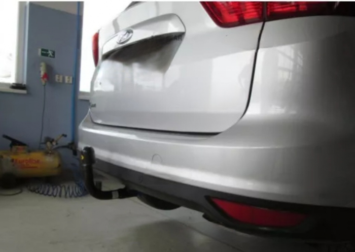 Carlig remorcare Ford C-Max dupa 2011 demontabil automat vertical marca Autohak [16]