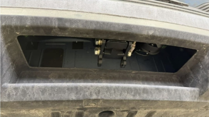 Cârlig remorcare vertical automat Ford Explorer SUV (03.2024 - prezent) Auto-Hak K 81V - karmaster.ro [10]