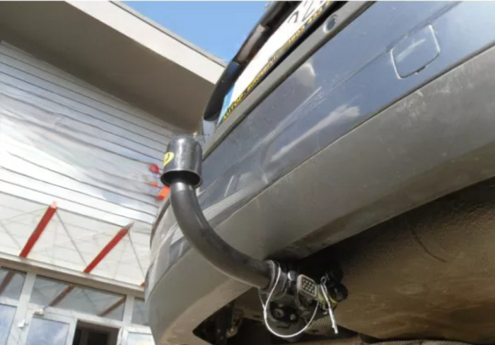 Carlig remorcare Ford Focus 2 htb 2004 - 2010 demontabil automat cu maneta [8]