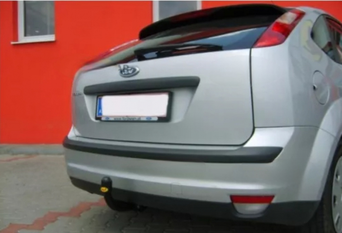 Carlig remorcare Ford Focus II htb 3 / 5 usi 2004 - 2010 marca Autohak [2]