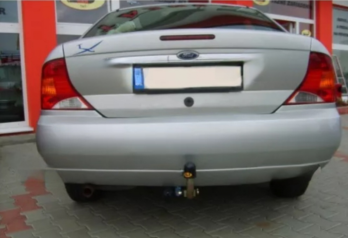 Carlig remorcare Ford Focus 4 usi 1998- 2005 marca Autohak [3]