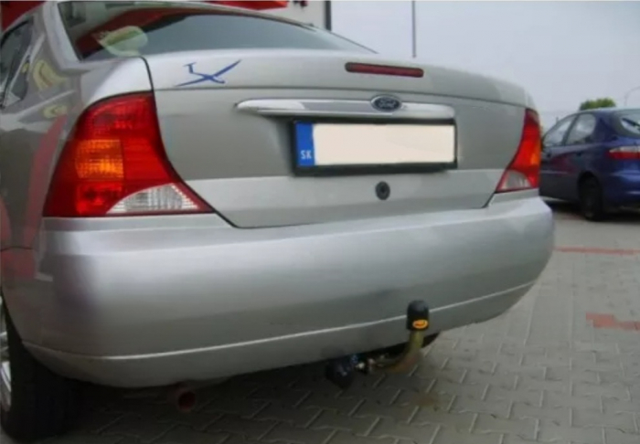 Carlig remorcare Ford Focus 4 usi 1998- 2005 marca Autohak [4]