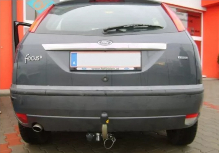 Carlig remorcare Ford Focus htb 1998 - 2004 demontabil automat cu maneta [6]