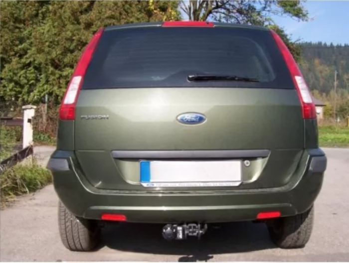 Carlig remorcare Ford Fusion incepand cu 2002 demontabil automat cu maneta [7]