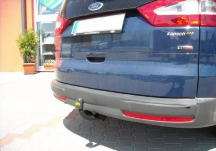 Carlig remorcare Ford Galaxy 2 dupa 2006 marca Autohak [5]