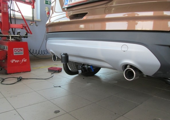 Carlig remorcare Ford Kuga dupa 2013 demontabil automat vertical marca Autohak [6]