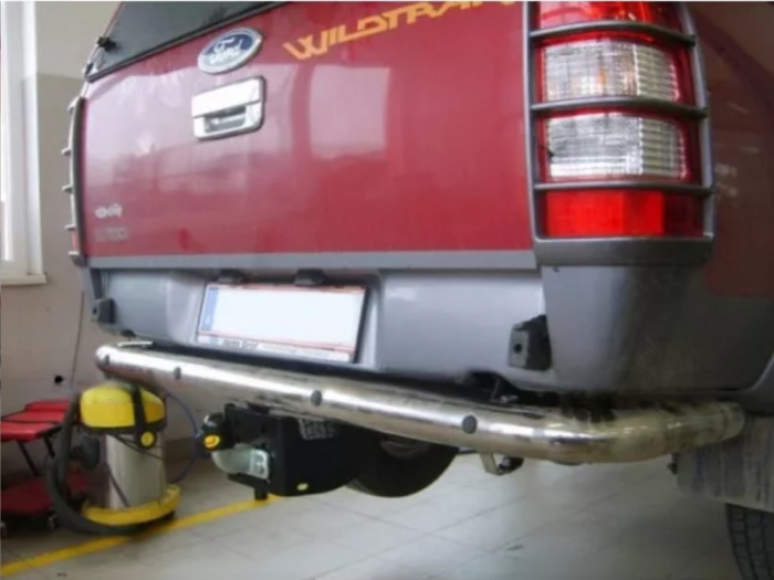 Carlig remorcare Ford Ranger 1999-2011 marca Autohak [4]