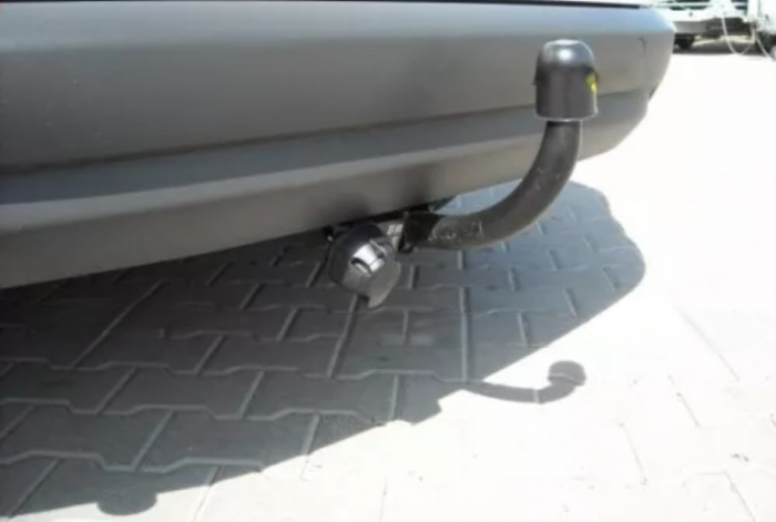 Carlig remorcare Ford S-Max dupa 2006 marca Autohak [5]