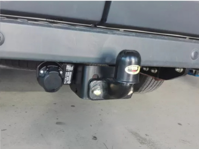 Carlig remorcare Ford Transit van dupa 2014 [4]